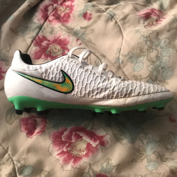 Nike Magista Opus FG Men’s Shoes size 11 - Picture 2 of 7